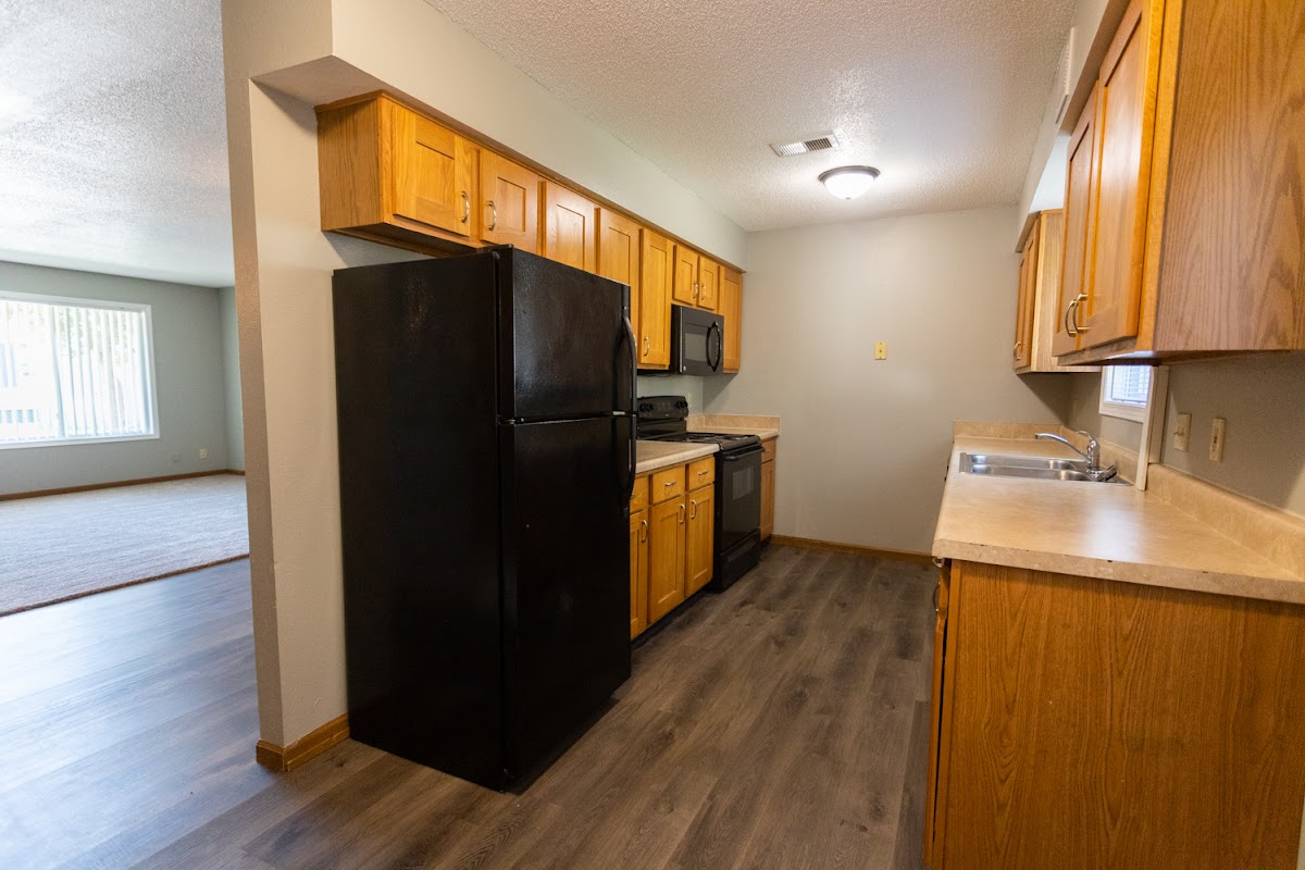 Country Meadows Apartments and Townhomes