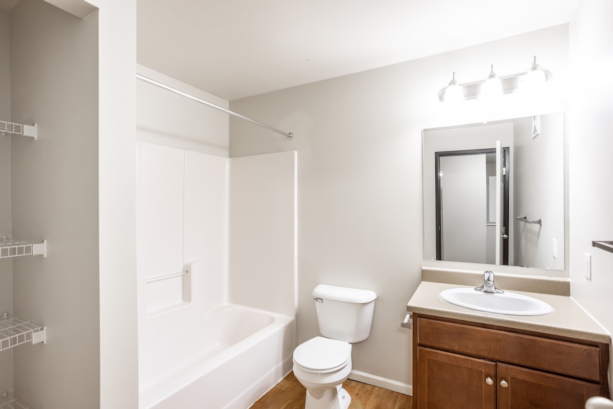 Dakota Ridge Apartments