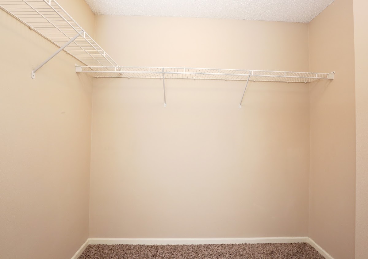 Donegal Pointe Apartments