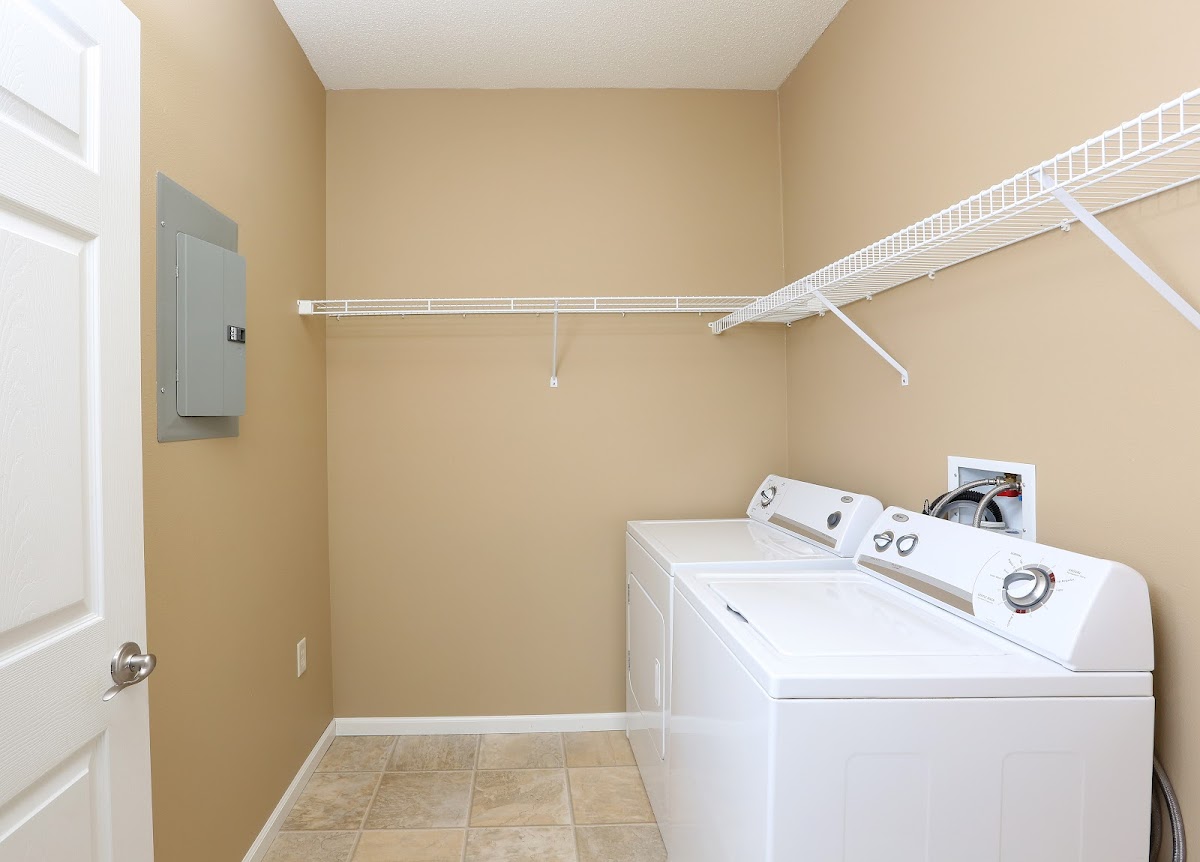 Donegal Pointe Apartments