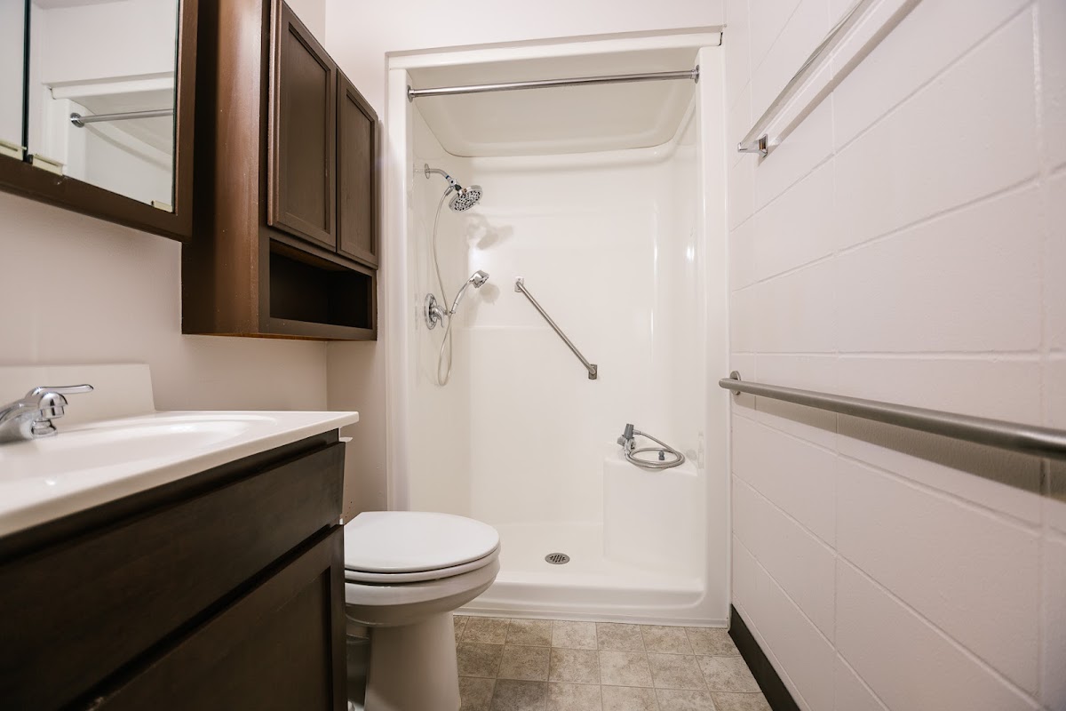 Meadowlawn Plaza Apartments