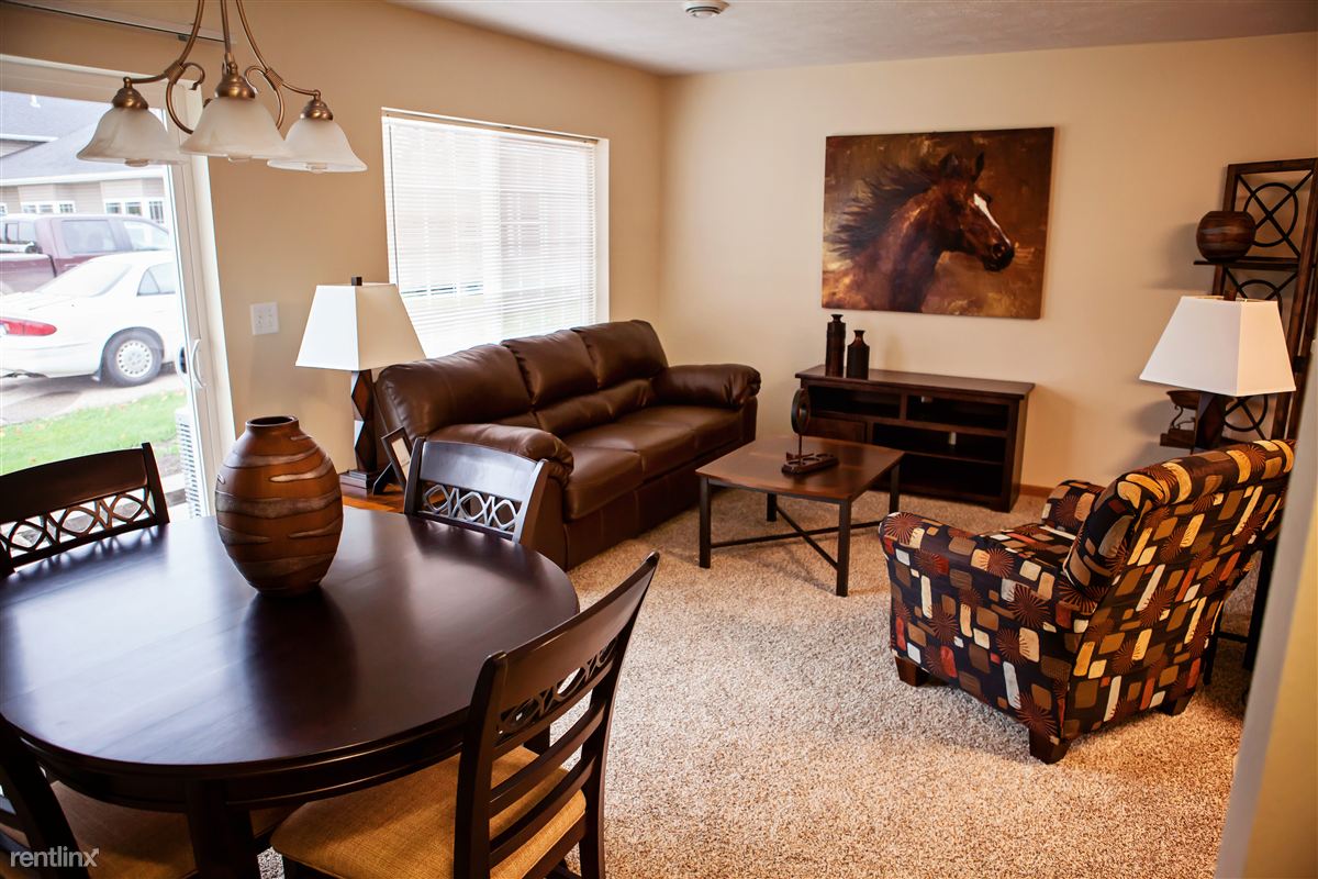 Prairie Circle Apartments