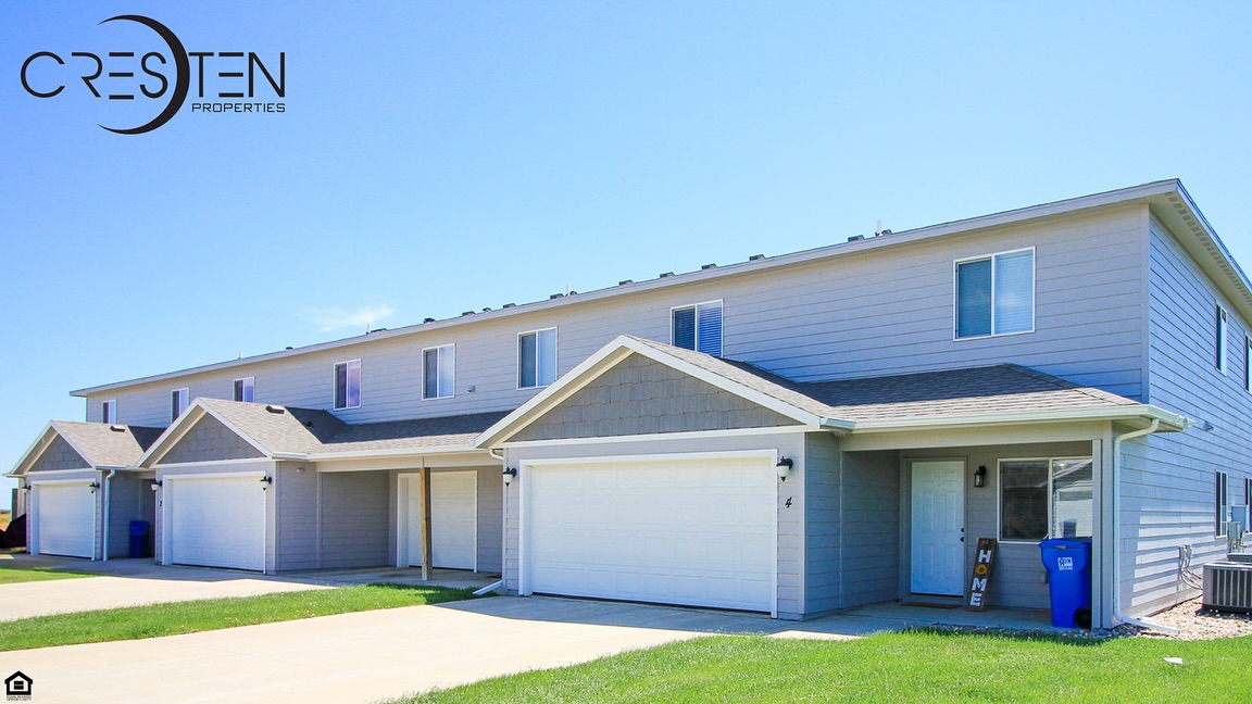 The Crest on Phillips