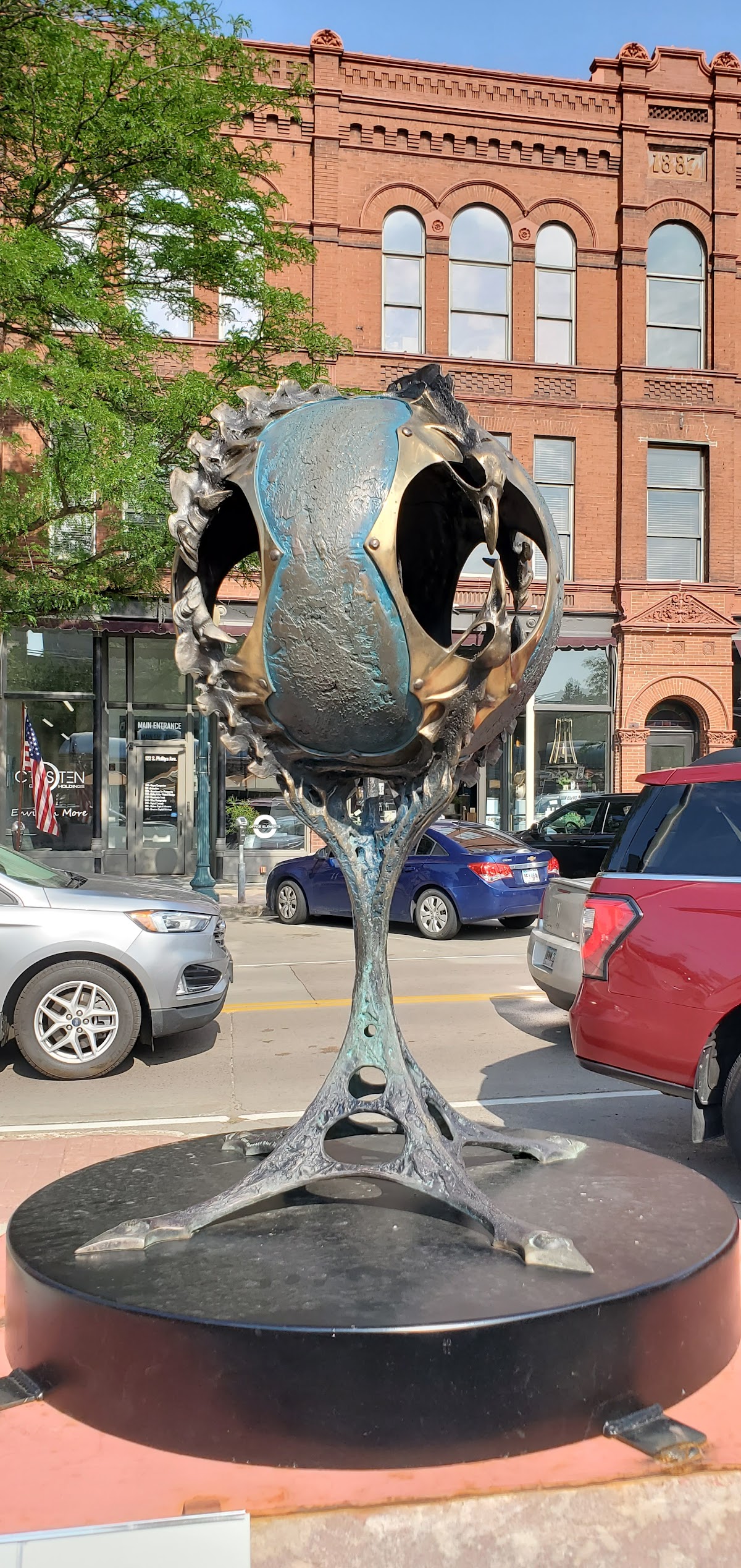 The Crest on Phillips