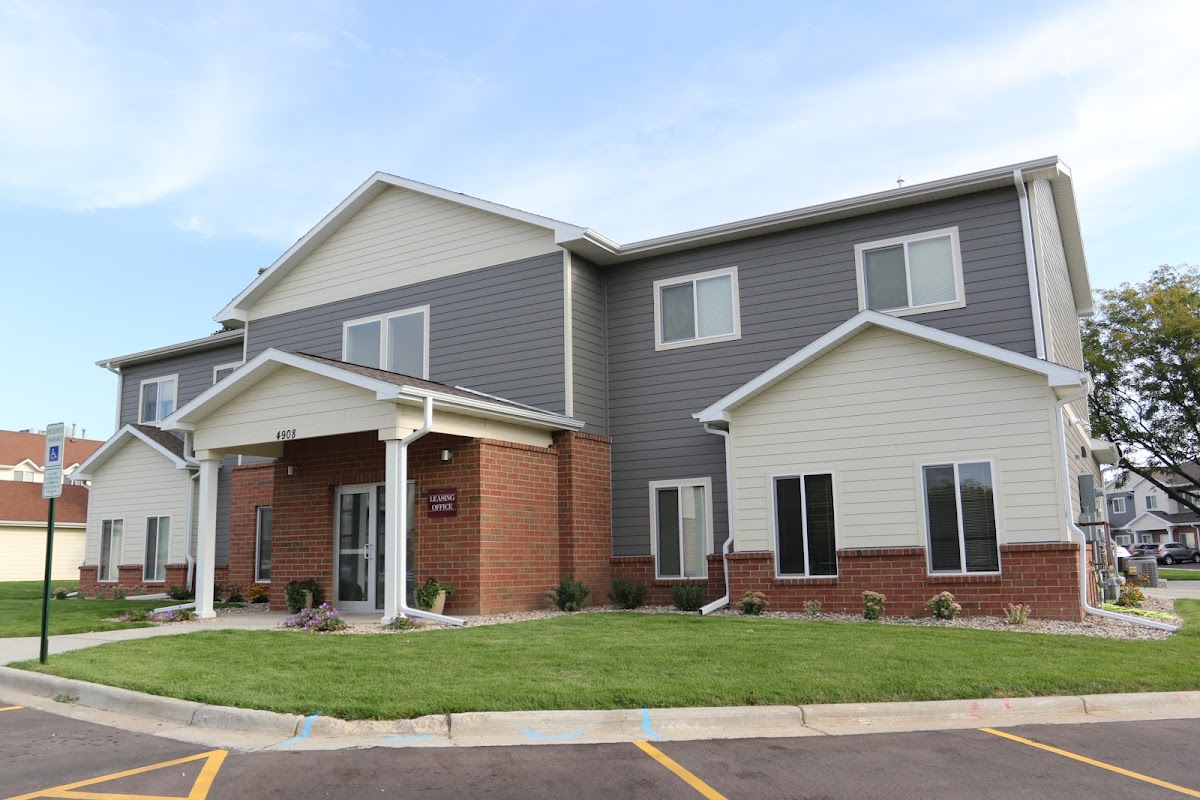 Windsor Heights Apartments