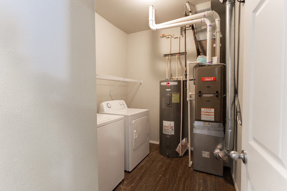 Windsor Heights Apartments